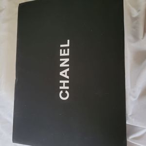 Chanel purse